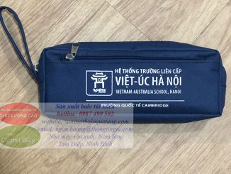 Sản xuất túi đựng bút quà tặng trường Việt Úc